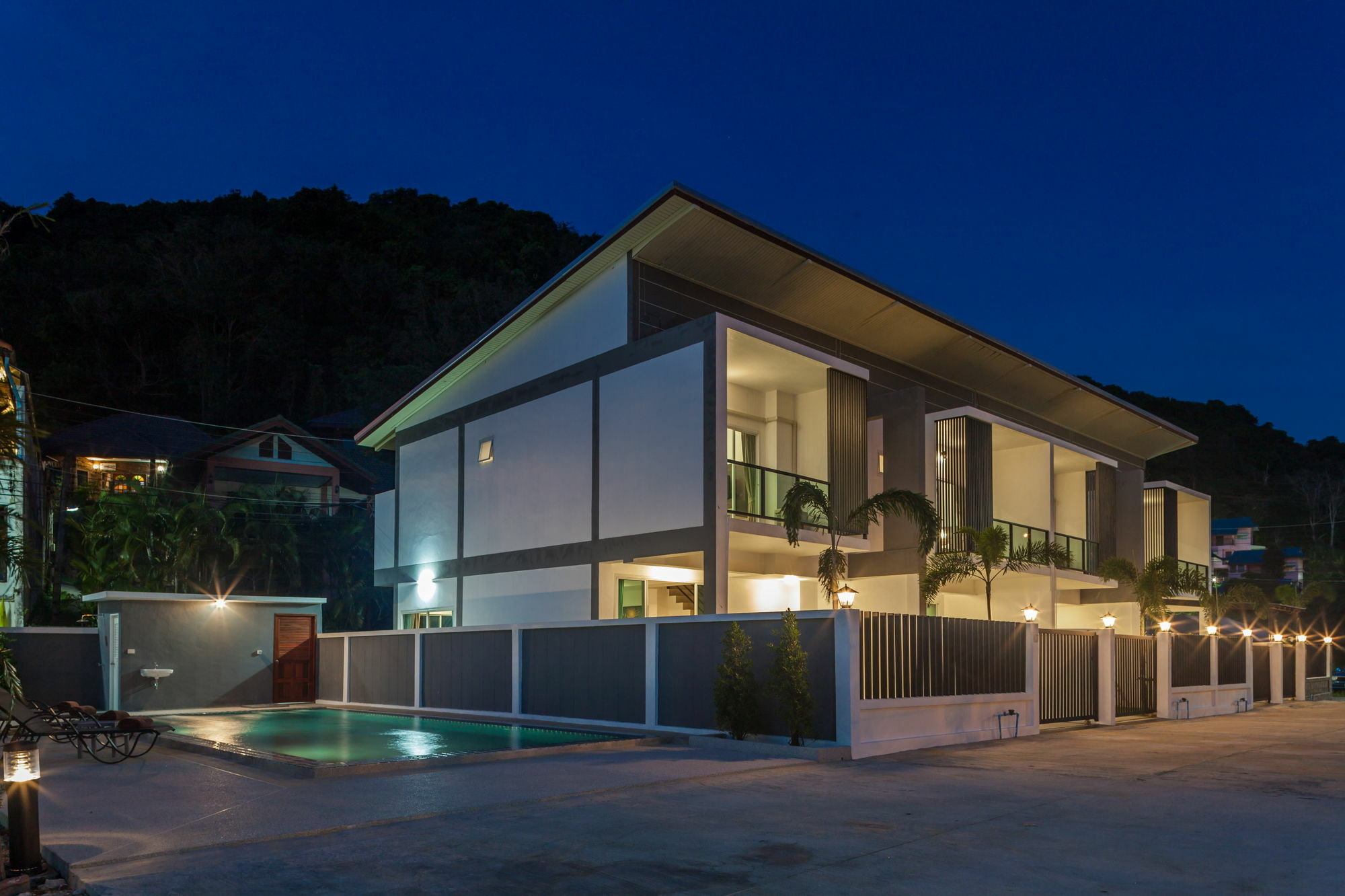 Kata Hill View Villas By Kata Sea View Villas מראה חיצוני תמונה